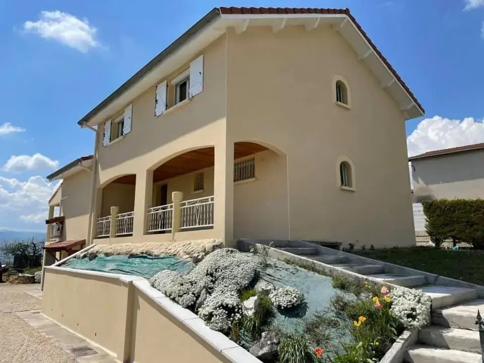 Grande maison